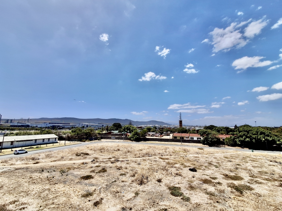 1 Bedroom Property for Sale in Royal Ascot Western Cape